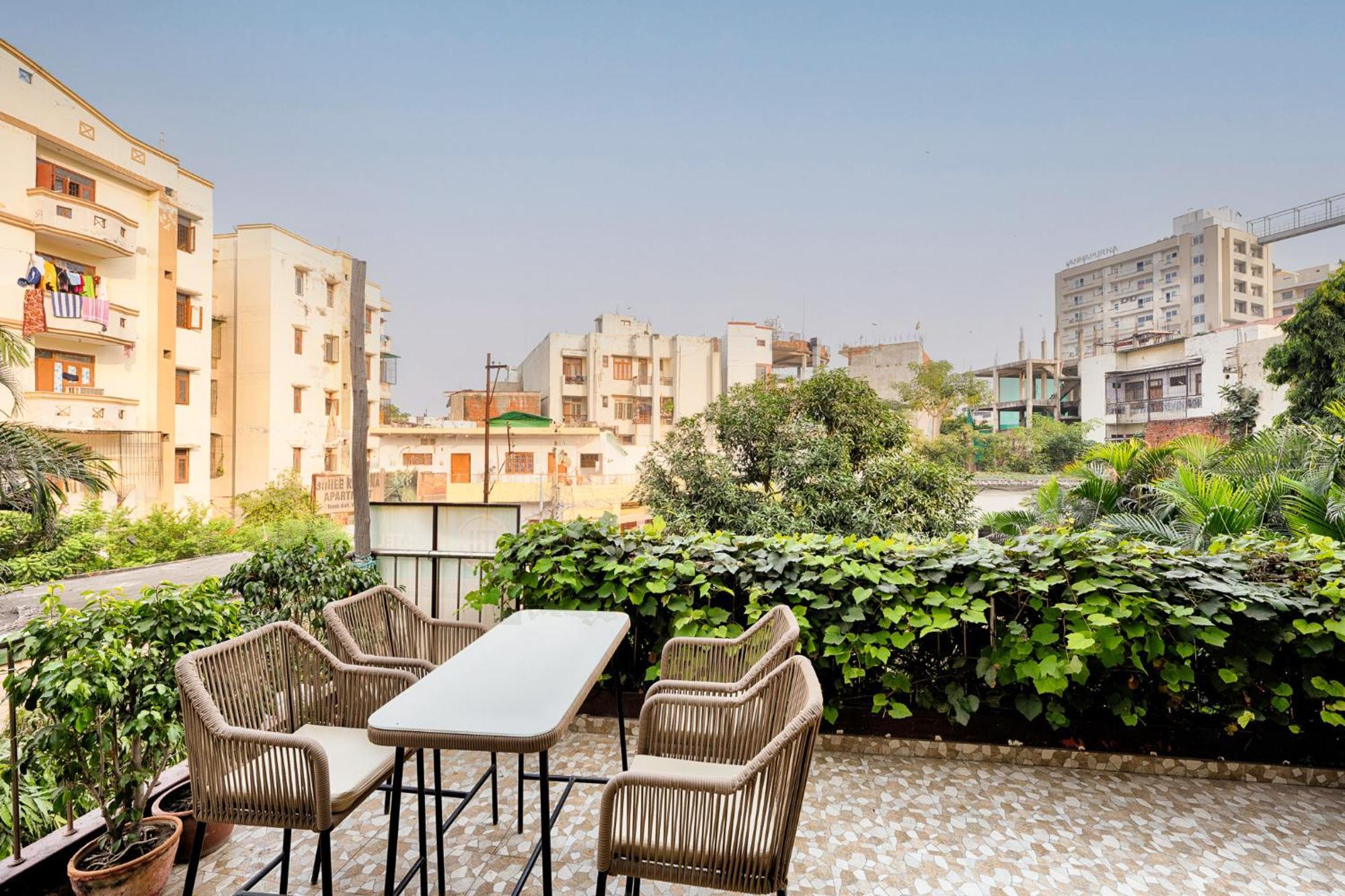 International Travellers' Hostel By Ith Stays Waranasi Zewnętrze zdjęcie