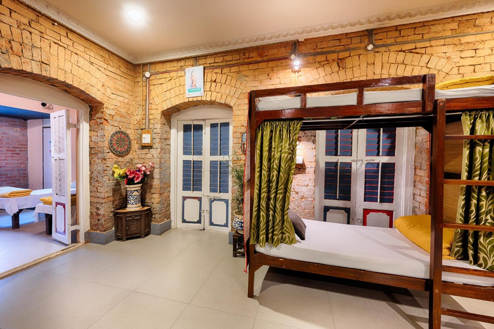 International Travellers' Hostel By Ith Stays Waranasi Zewnętrze zdjęcie